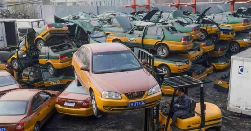 盐都区营运车辆的报废年限是多少？